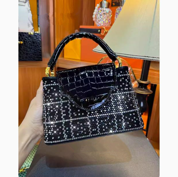 유럽과 미국의 고급 다이아몬드 장식 핸드백 여성용 신상 - Luxury Bags Entry 리뷰 및 가격