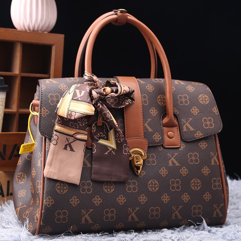 가벼운 럭셔리 브랜드 여성용 가방 2025 새로운 패션 - Luxury Bags Trend 2025 리뷰 및 가격