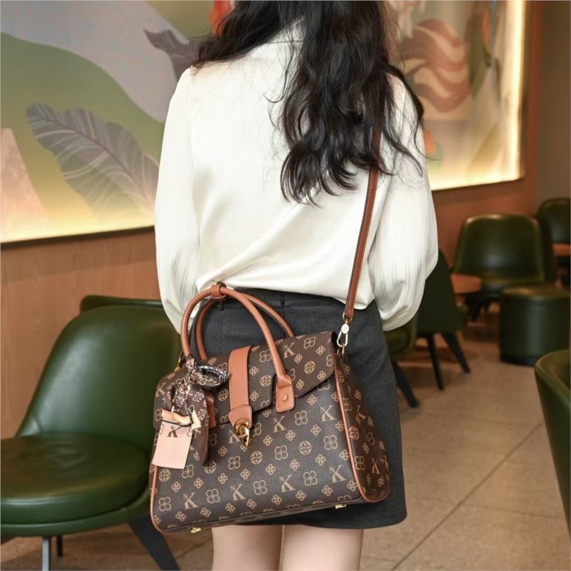 가벼운 럭셔리 브랜드 여성용 가방 2025 새로운 패션 - Luxury Bags Trend 2025 리뷰 및 가격