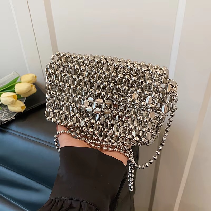PU 고급스러운 느낌의 단색 이브닝 백, 홀로우 아웃  - Luxury Bags Trend 2025 리뷰 및 가격