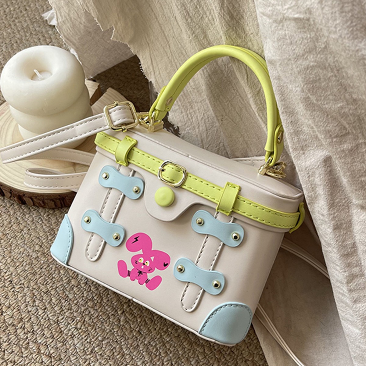 새로운 럭셔리 디자이너 리벳 PU 가죽 플로럴 프린트  - Luxury Bags Wholesale 리뷰 및 가격