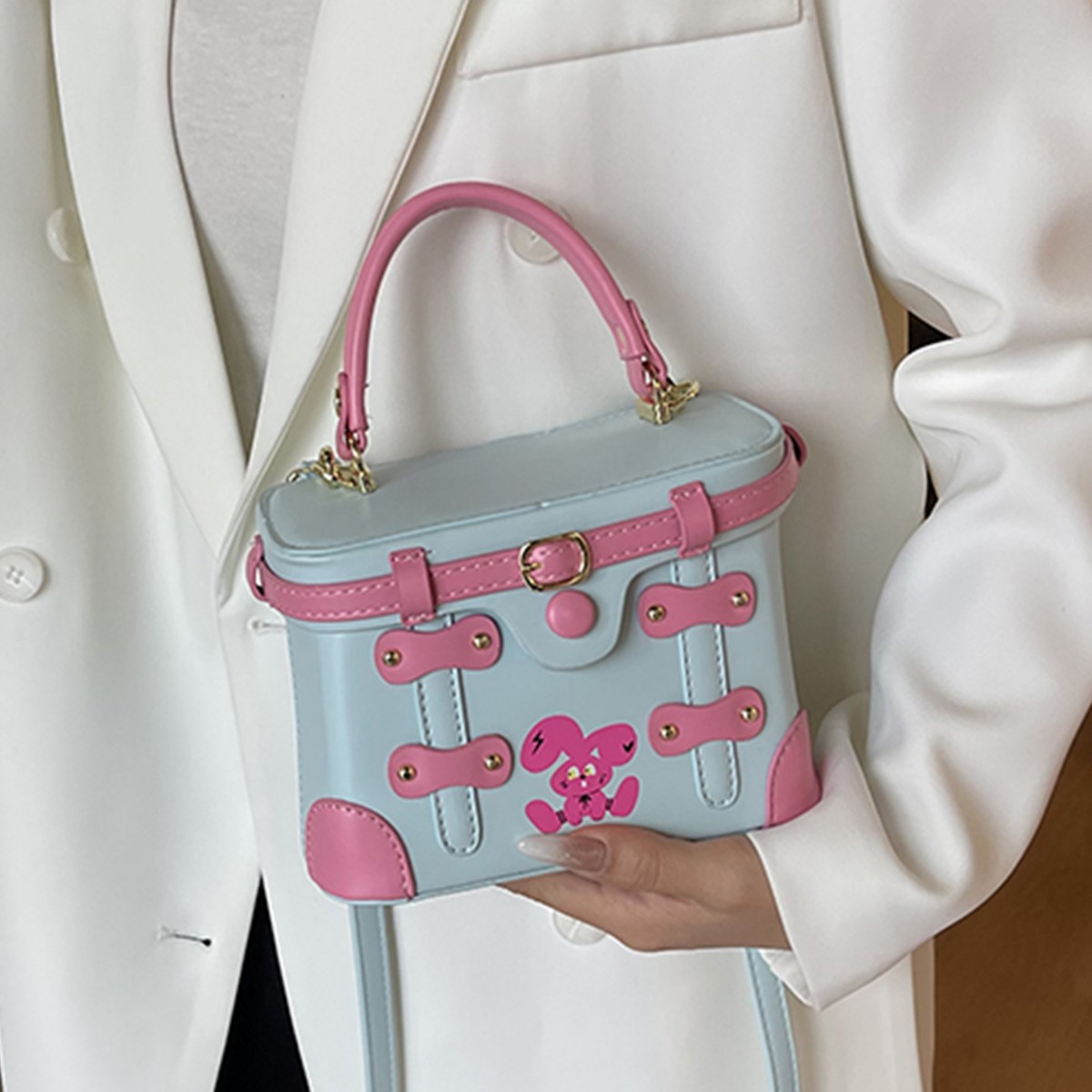 새로운 럭셔리 디자이너 리벳 PU 가죽 플로럴 프린트  - Luxury Bags Wholesale 리뷰 및 가격