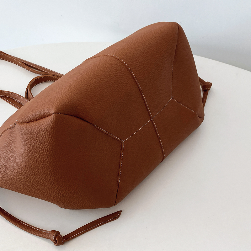 대용량 가죽 지퍼 여성 토트백 고품질 명품 2025 브 - Luxury Bags Trend 2025 리뷰 및 가격